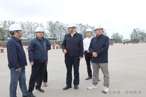 钱松督导群众身边不正之风和腐败问题集中整治、
省委巡视反馈问题整改以及突出生态环境问题整改工作